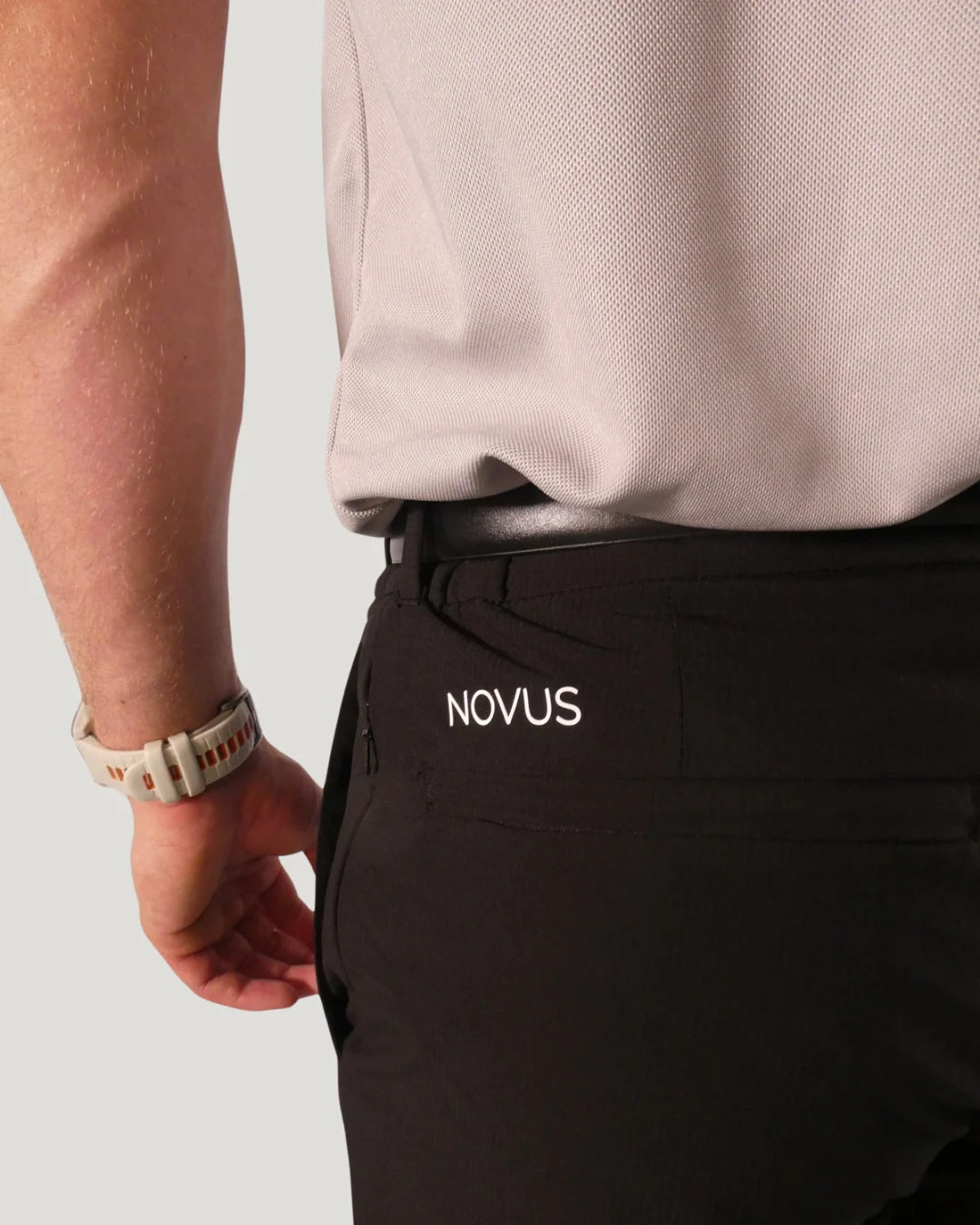 NOVUS GOLF Stretch Tech Shorts - Black