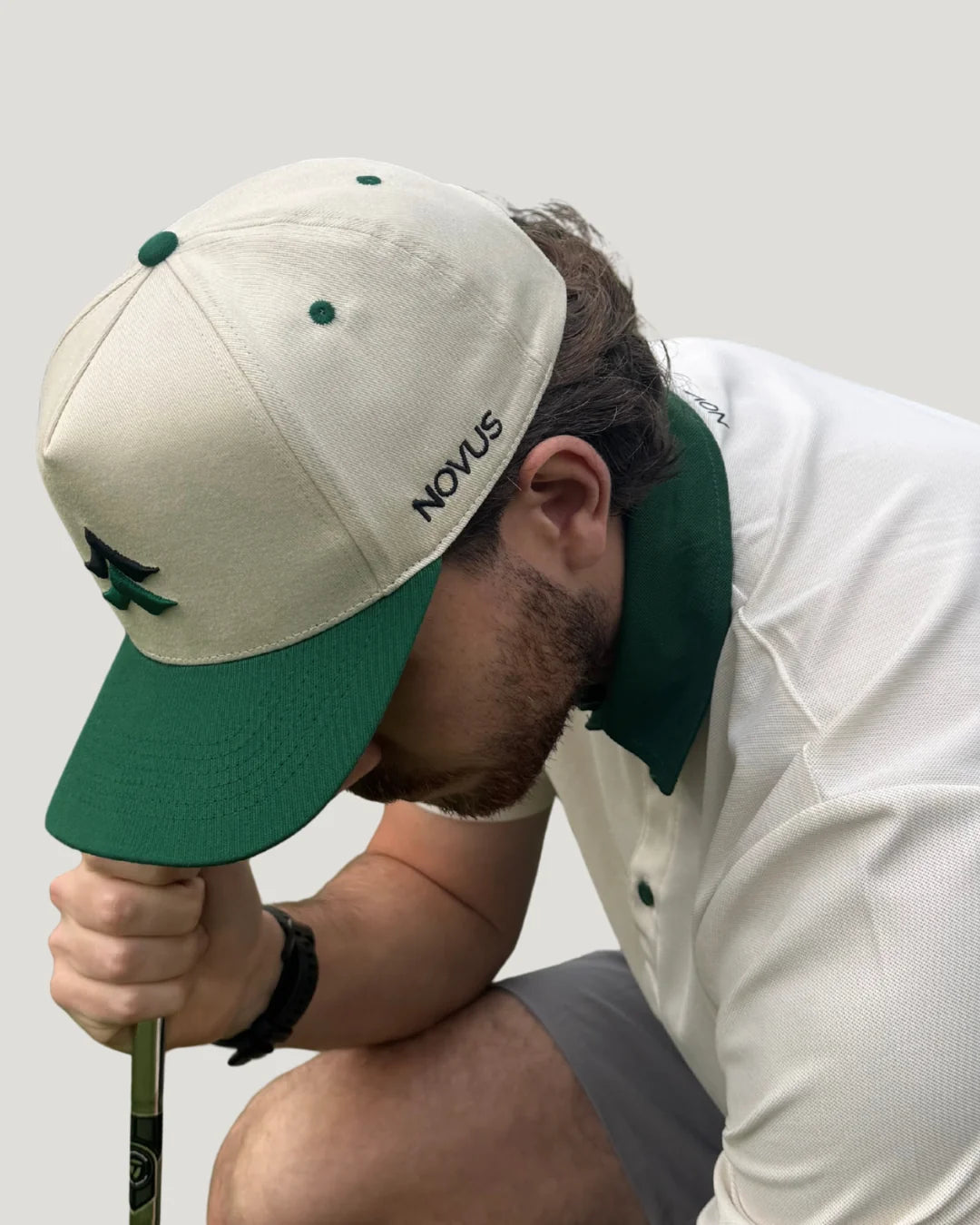 NOVUS GOLF Apéx Cap - Masters Green / Off White