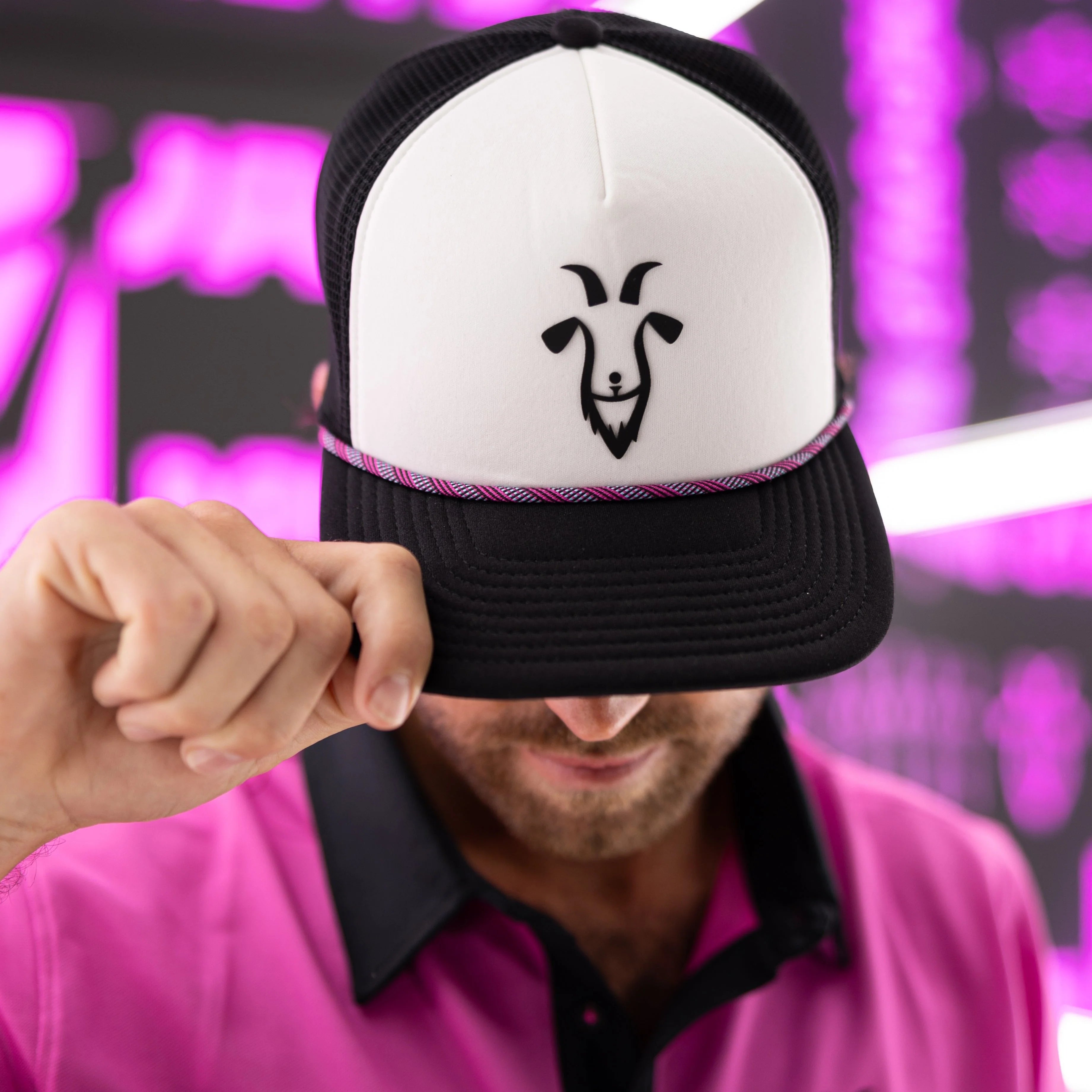 LIV GOLF RANGEGOATS GC | MESH ROPE TRUCKER