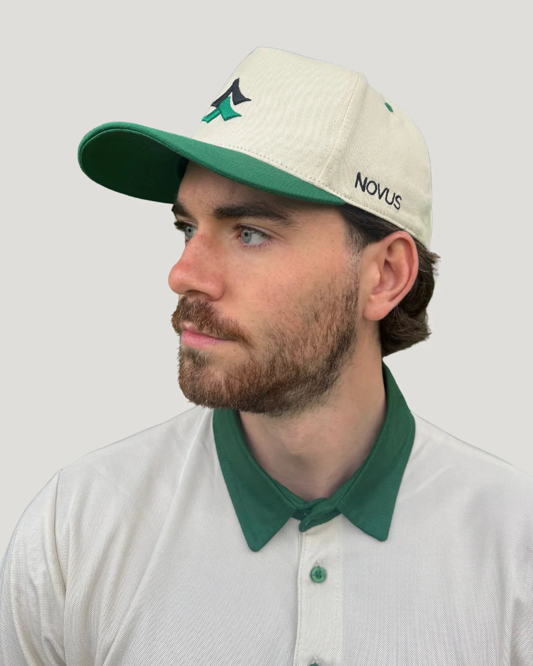 NOVUS GOLF Apéx Cap - Masters Green / Off White
