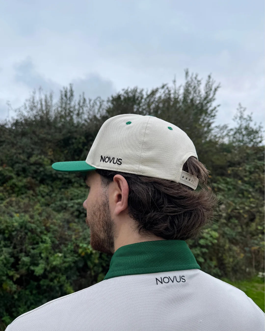 NOVUS GOLF Apéx Cap - Masters Green / Off White