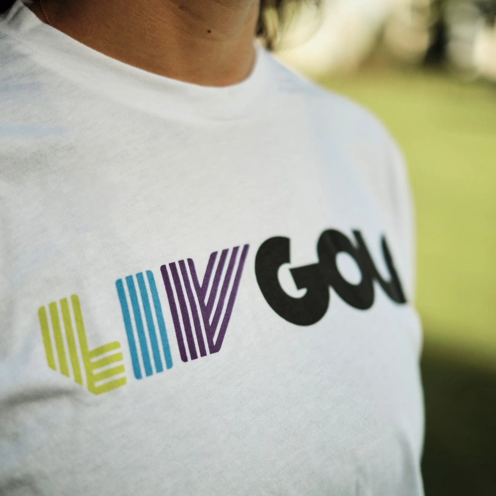 LIV GOLF | TRI-COLOR LOGO TEE